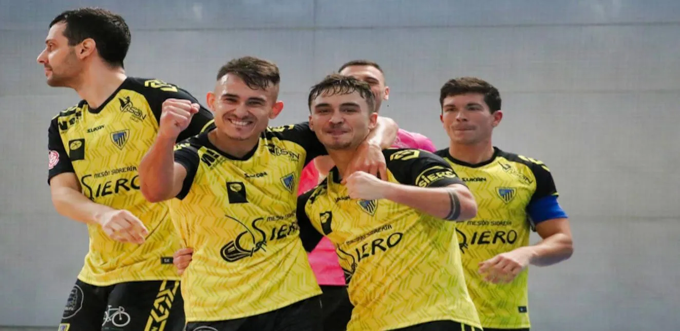 La Isla de Siero mantiene el empate ante Euronics Caja Rural en un partido complicado