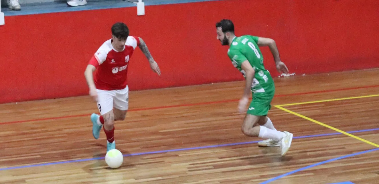 El Herogra Albolote FS deja escapar el entrar en el playoff después de caer en casa del Vícar