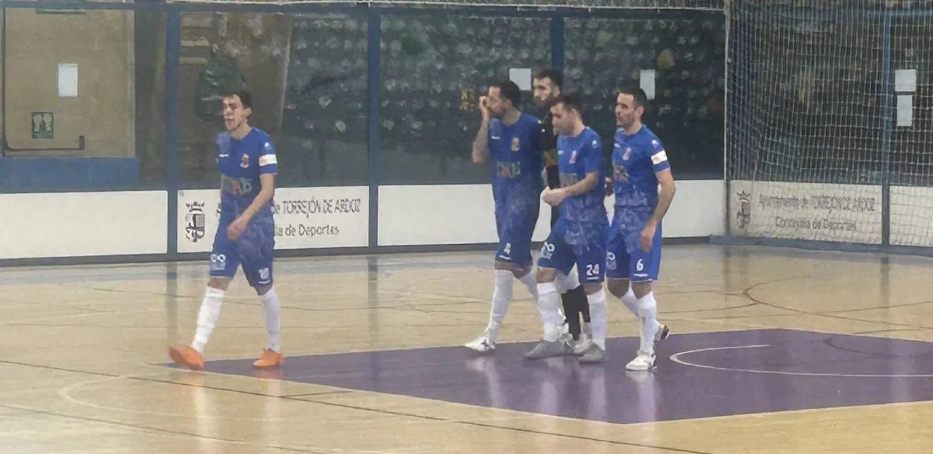 No concede respiro el MRB – FS Móstoles, nueva victoria ante el  Megaandamios Ciudad de Torrejón