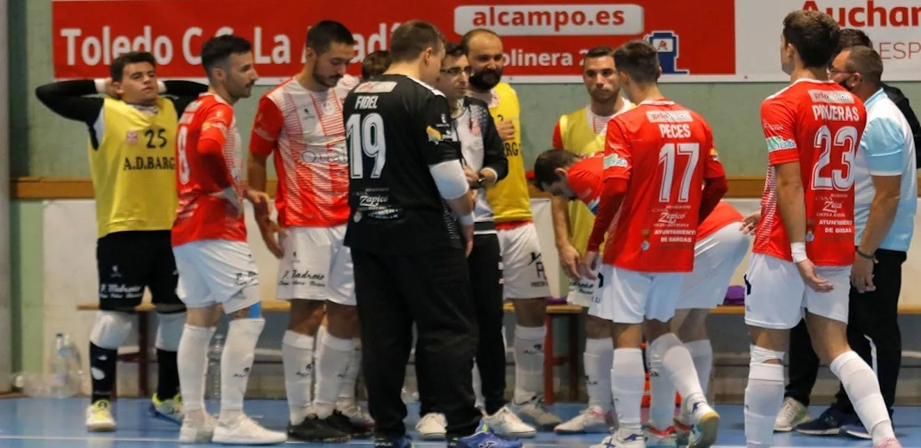 Descalabro en cinco minutos: Bargas encaja cinco goles y desperdicia una sólida primera parte.
