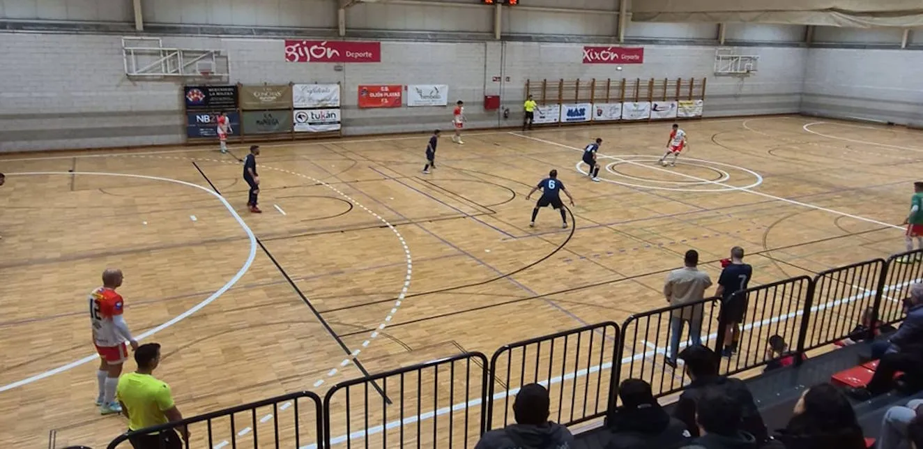 Gijón Playas La Bimbala FS rescata un punto en el último suspiro contra Puente Legends