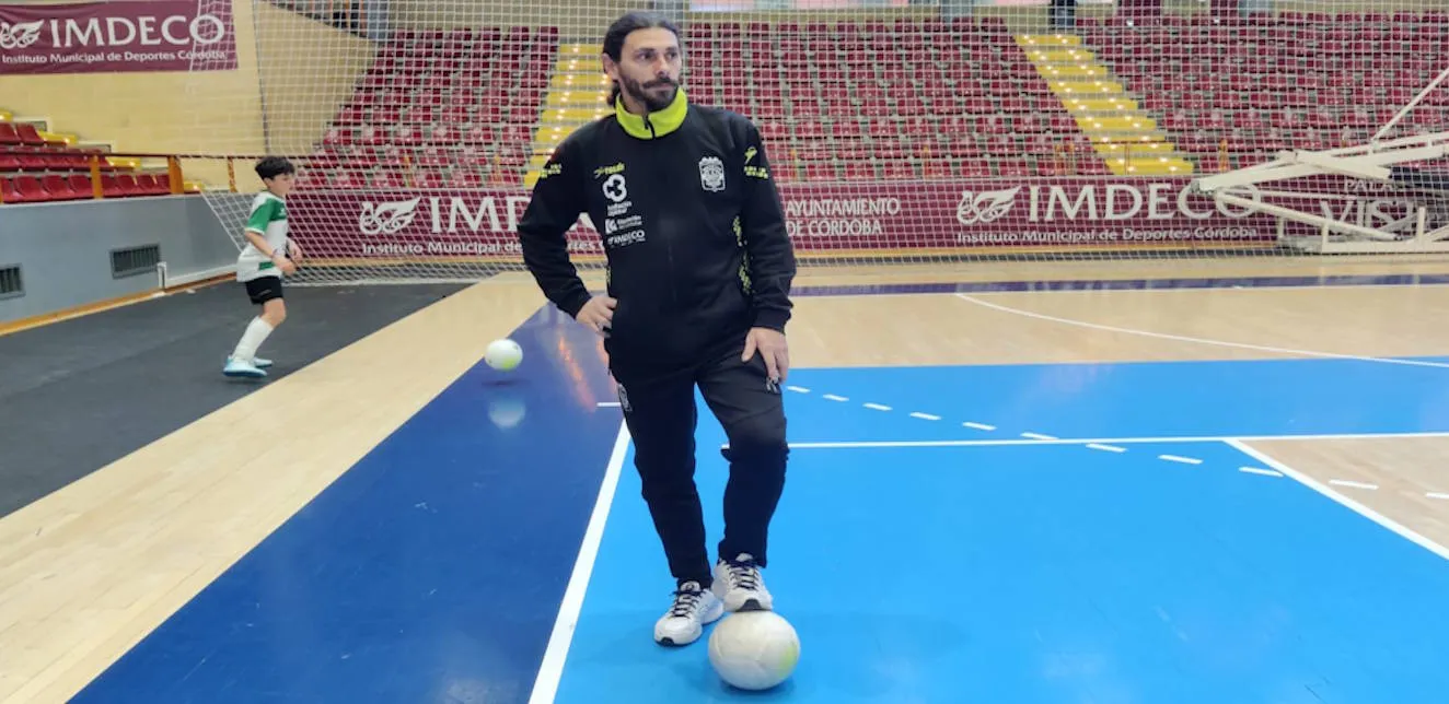 El Deportivo Córdoba mantiene vivas sus opciones de ascenso a Segunda división