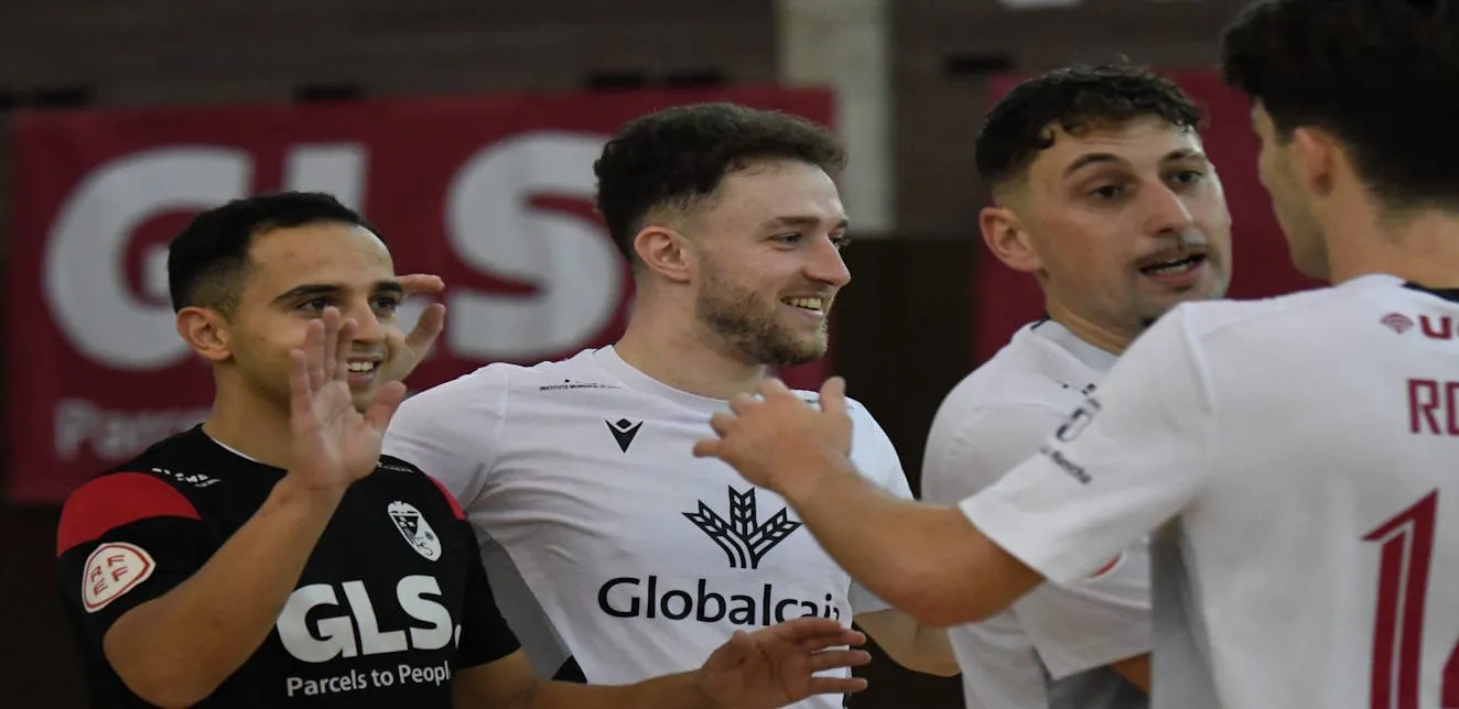 El Albacete FS golea en el derbi regional contra el Cobisa (9-1)