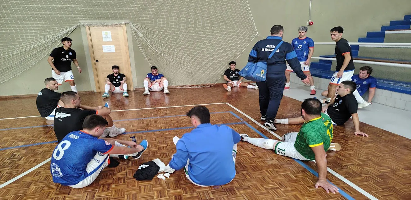 Reparto de puntos en un duelo vibrante entre Arenas de Manzaneda y Concejo Valdés