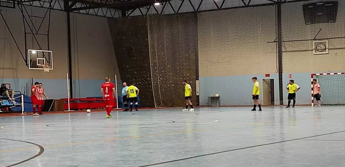 Sexta jornada en Segunda Asturfutsal: Teverga defiende su liderato ante La Corredoria