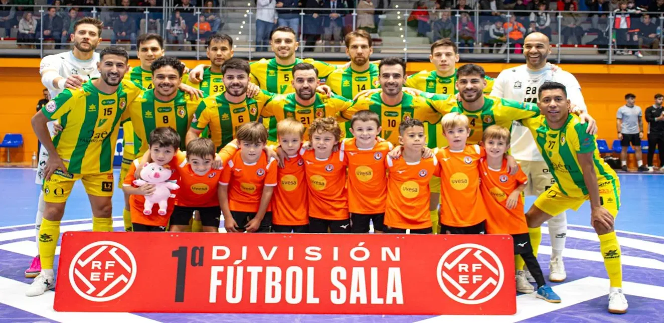 Jaén Paraíso Interior firma un triunfo de carácter en Navarra (2-3)