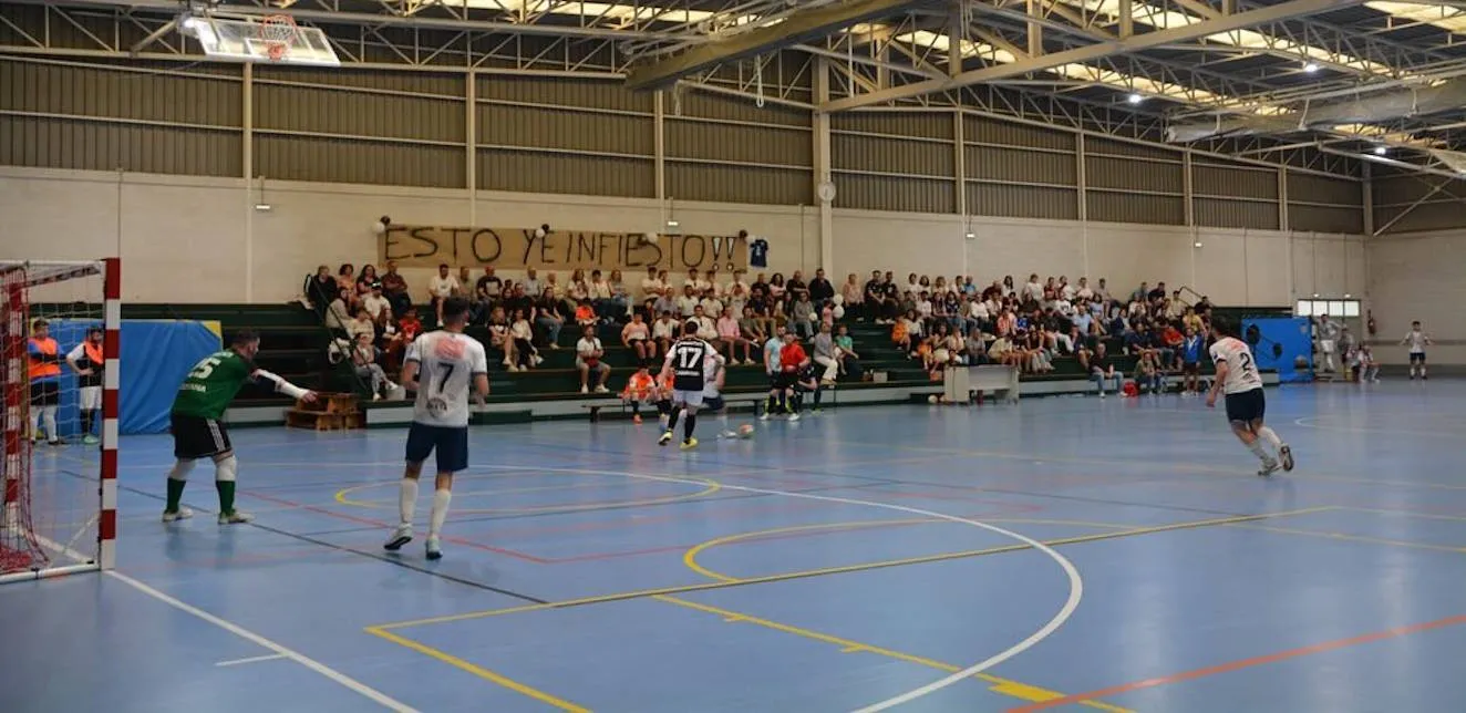 El San Cucao F.S. firma una remontada brillante en Infiesto y se engancha al liderato