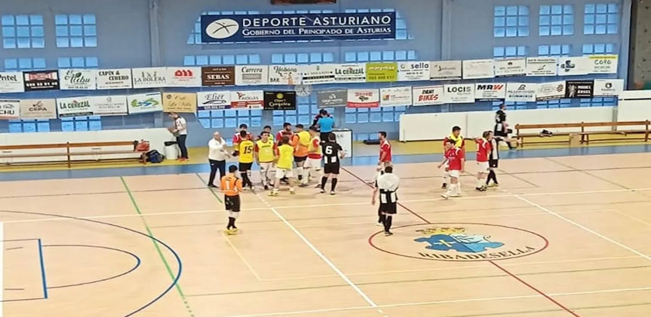 Salinas CF defiende el liderato en una jornada muy interesante de Primera AsturFutsal