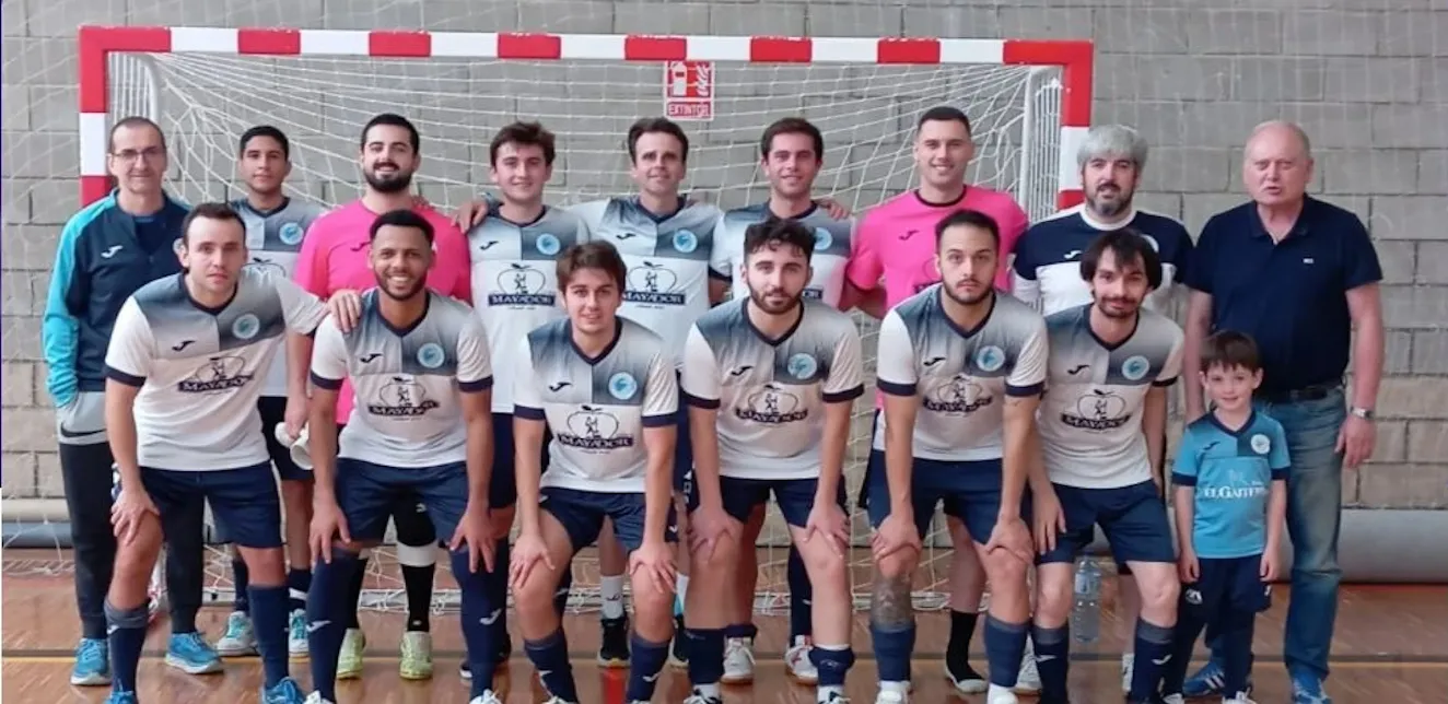 Rodiles vence a Les Campes en un duelo vibrante con protagonismo de Sopeña y Villanueva