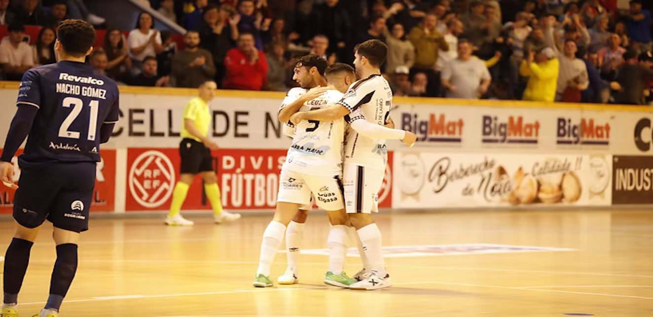 El Noia Portus Apostoli derriba al Córdoba y firma un triunfo histórico en el Mourís
