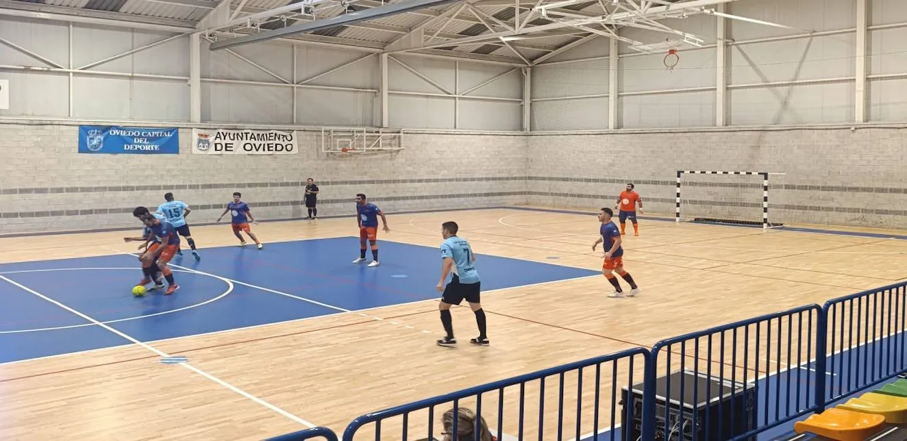 El Gijón Playas “B” se impone en Cabo Blanco con autoridad y eficacia ofensiva