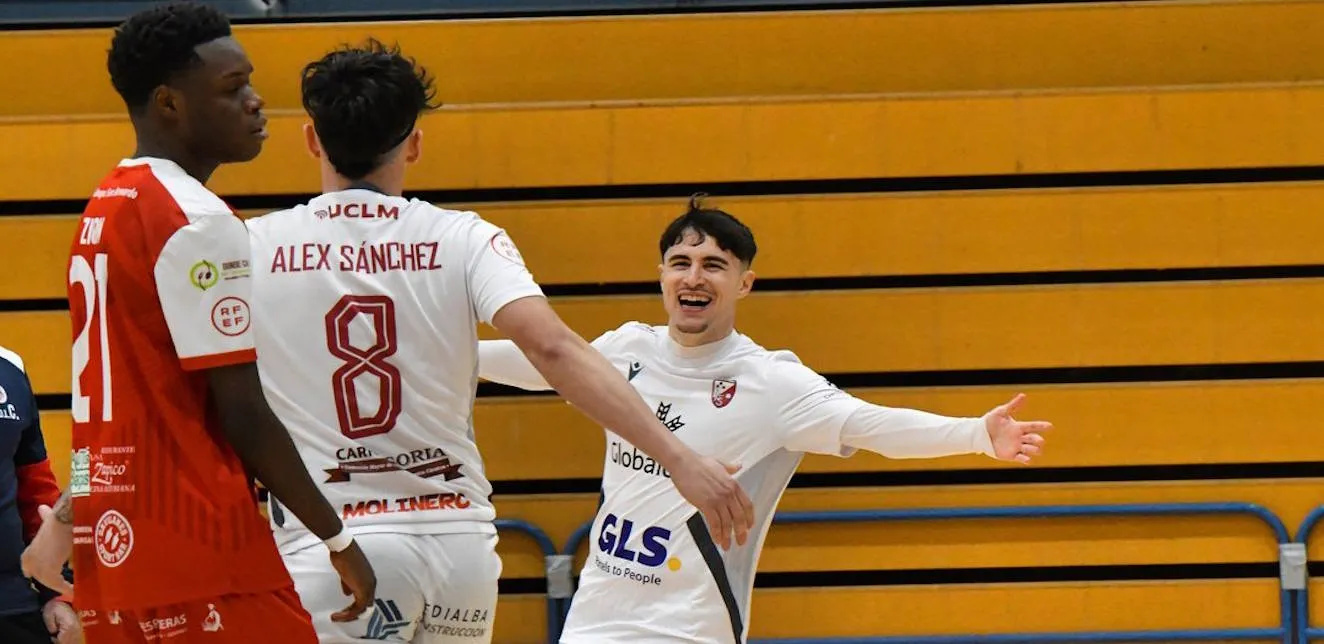 El Albacete FS impone su tiranía en el derbi y se proclama campeón de invierno por la vía rápida