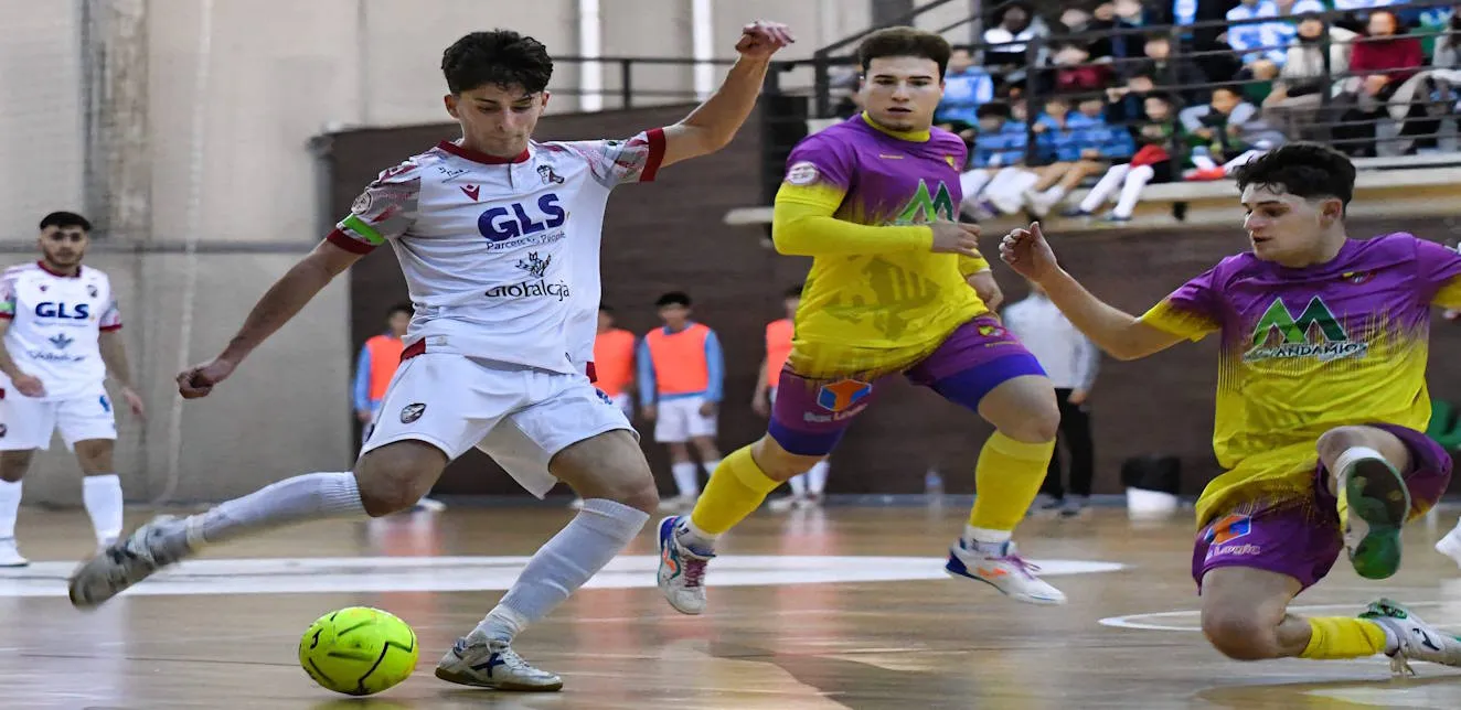El Albacete FS golea en casa y alarga su buena racha (9-2)
