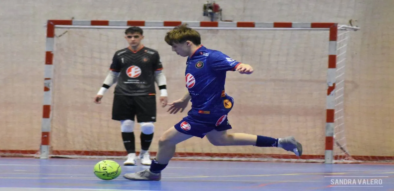 El Entrerríos Zaragoza ‘B’ pierde en su visita al líder