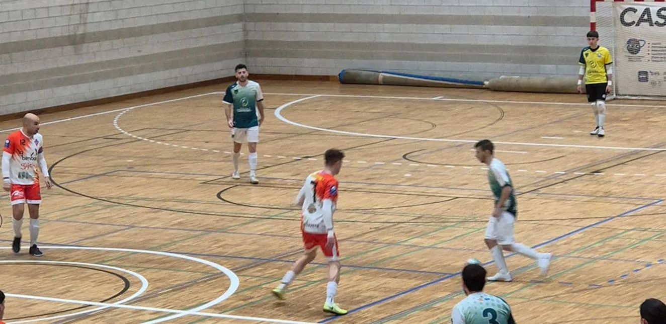Empate electrizante entre Atl. Moscón y Gijón Playas La Bimbala FS