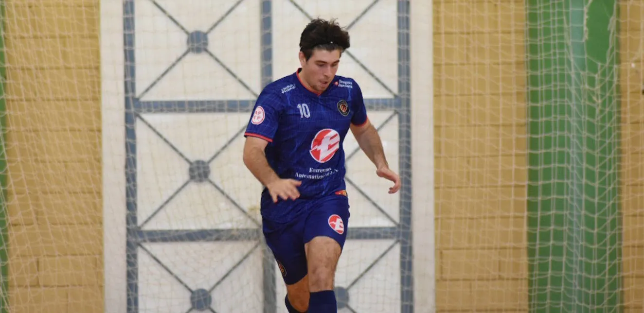 El Entrerríos Zaragoza no puede con el Tauste en un partido ajustado