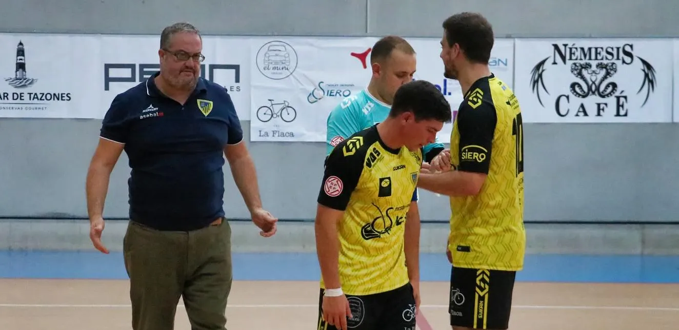 Balbino dimite como entrenador de la Isla de Siero F.S.