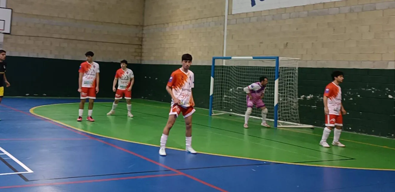El Plaza Najosa supera al Gijón Playas La Bimbala "B" en un duelo intenso