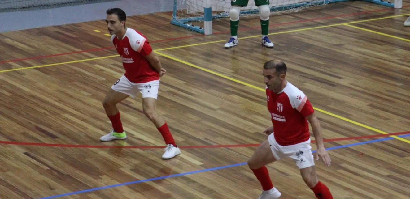 El Herogra Albolote FS sucumbe en la compleja casa del Victoria Kent (7-0)