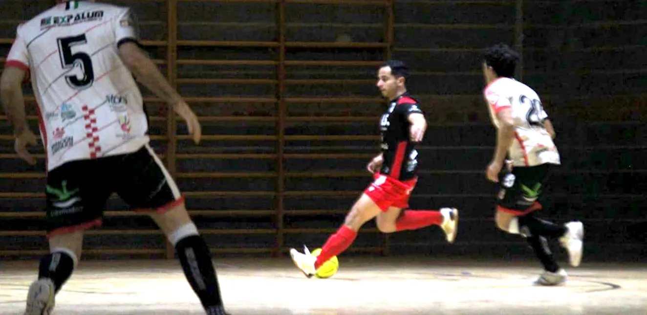 Insuficiente victoria del Albacete FS en Fuente del Maestre (1-6)