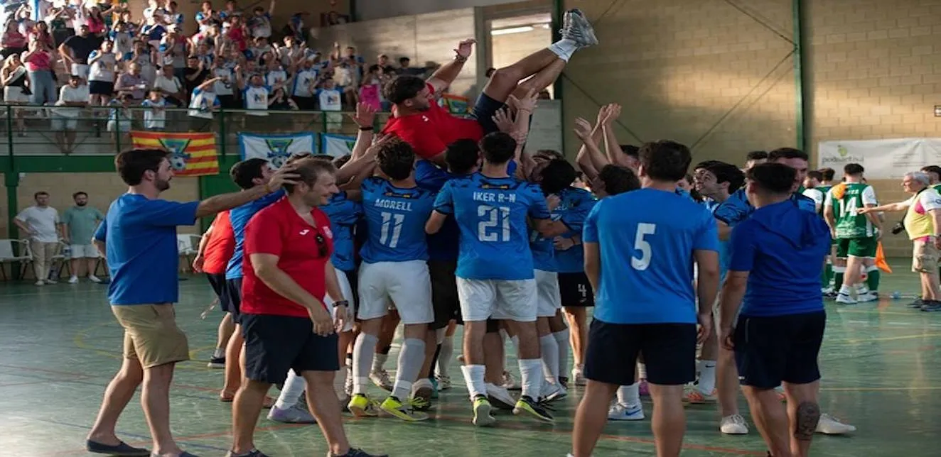 Entreculturas Montesión firma una remontada épica y asciende a Segunda B