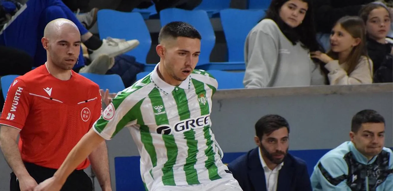 Quique Hernando refuerza el cierre del Wanapix Zaragoza