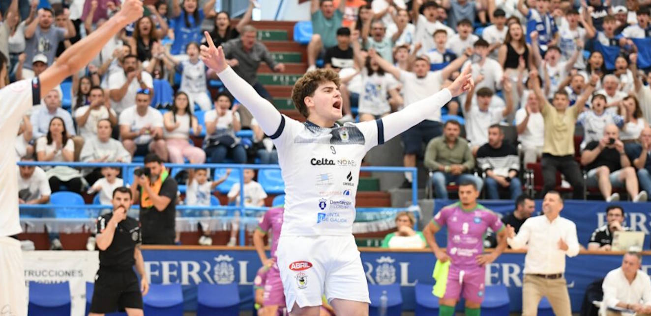 O Parrulo Ferrol se lleva el primer partido de las finales por el ascenso a Primera
