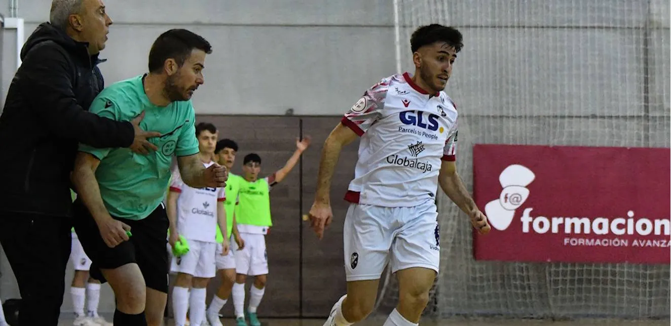 Álvaro Ruano finaliza su etapa en el Albacete Fútbol Sala.