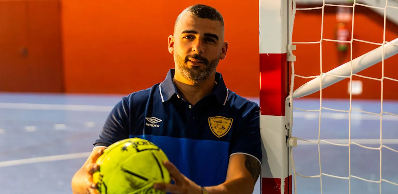 El CD Virgili Cádiz renueva al portero Joni para la temporada 2025-2026