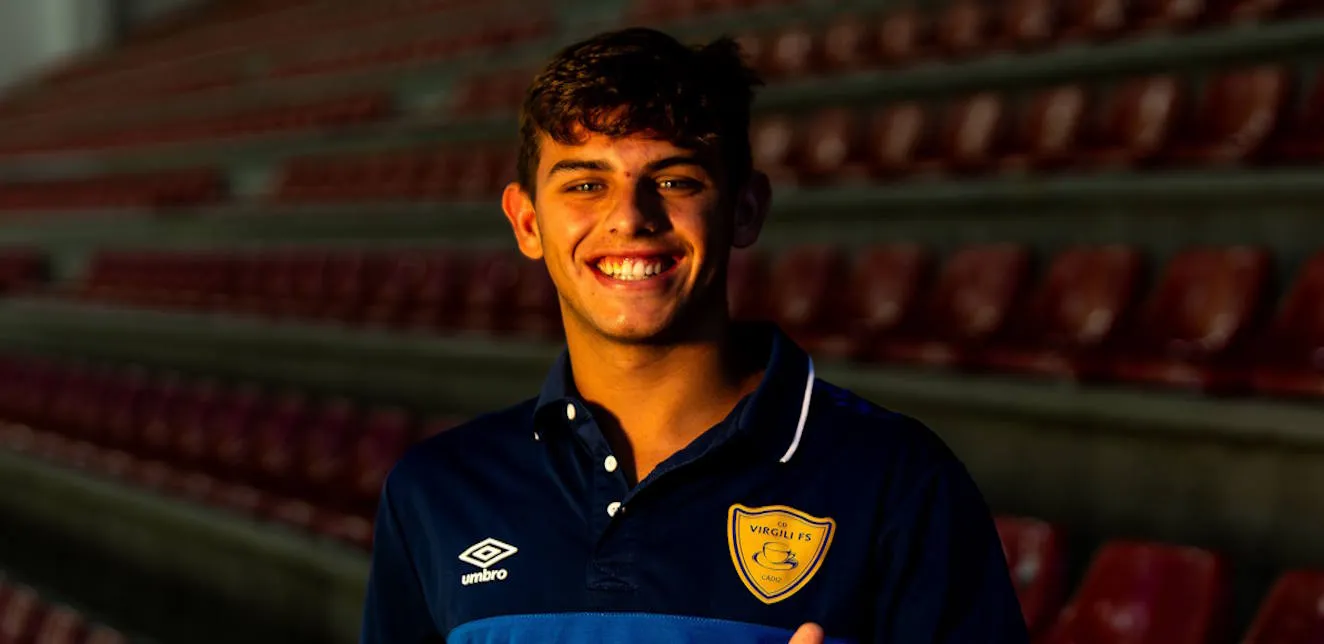 Óscar Lojo renueva con el CD Virgili Cádiz y cumplirá su sexta temporada consecutiva en el club