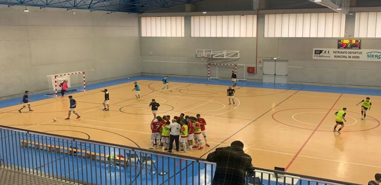 El líder Salinas examina su hegemonía en la cancha del Rodiles