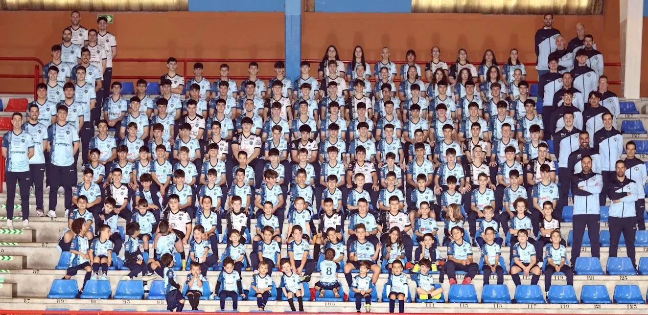 El Fútbol Sala Talavera presentó este sábado a sus equipos de La Academia