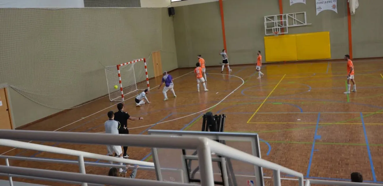 Un huracán llamado Concejo Valdés: goleada sin paliativos bajo la batuta de Edu Pirri