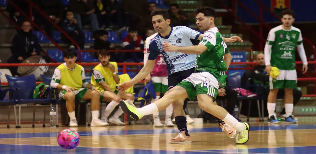 David Yáñez consigue el gol 1.600 en la historia del Fútbol Sala Talavera