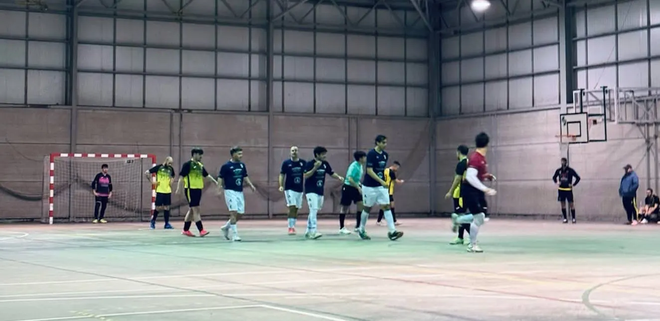 La Primera Asturfutsal regresa por todo lo alto: duelo en la cumbre en Cudillero y defensa del liderato en Salinas