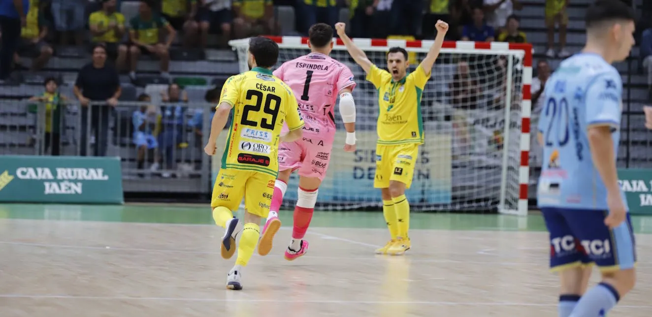 El Jaén Paraíso Interior FS sufre pero no afloja: quinta victoria seguida y coliderato en el Olivo Arena (3-2)