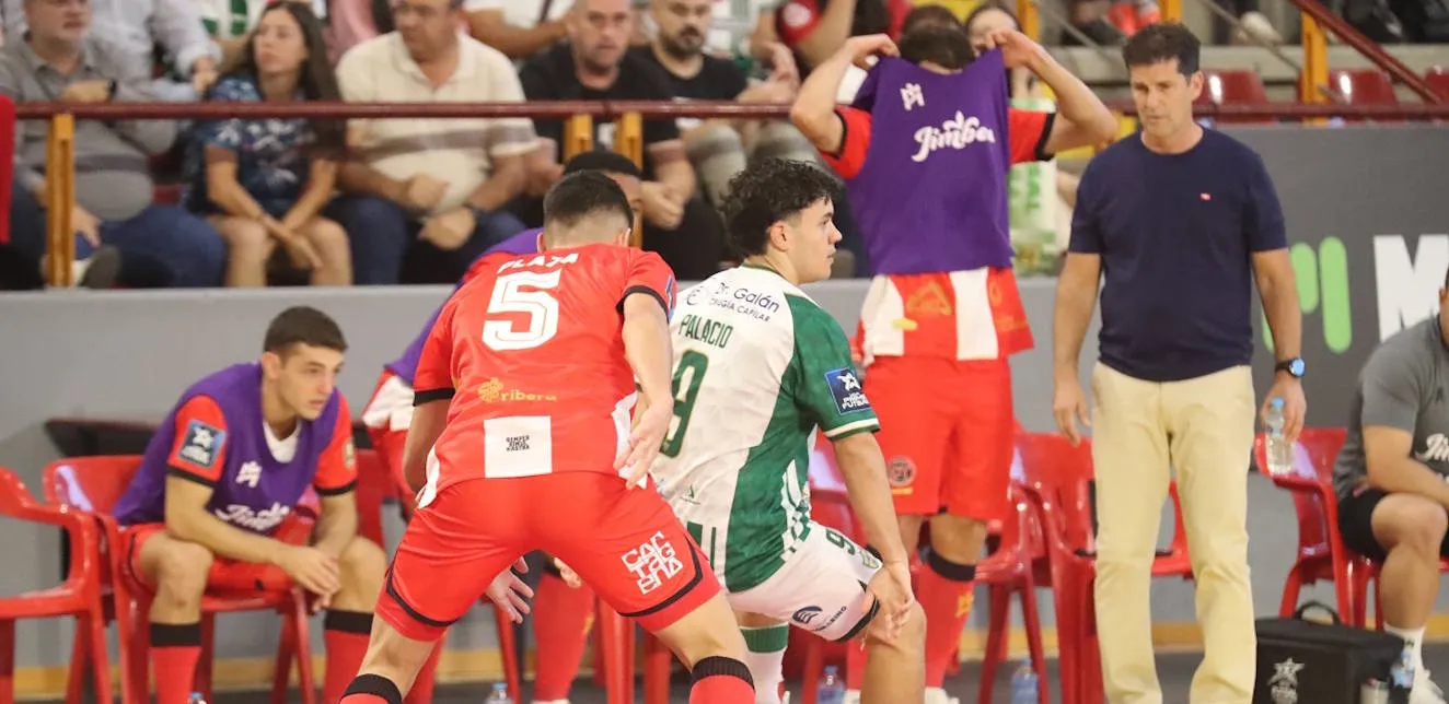 La pegada de Jimbee Cartagena y el gol de Waltinho sobre la bocina castigan al Córdoba Patrimonio (2-3)