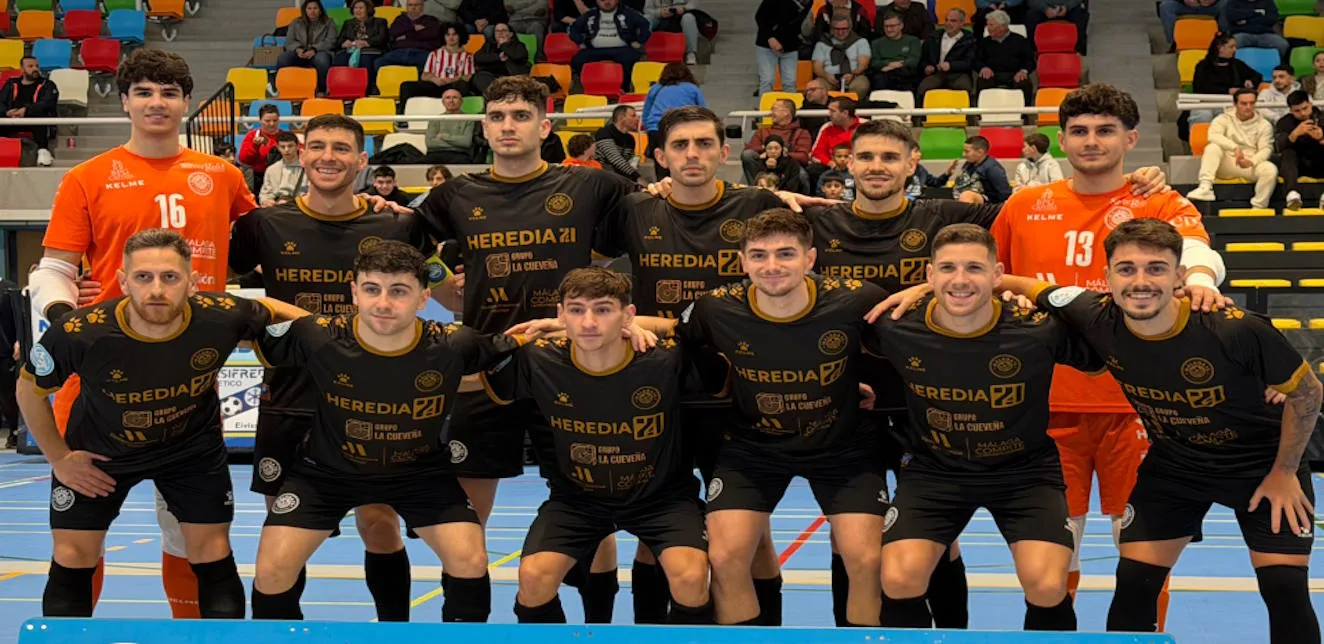 El Heredia 21 Málaga Ciudad Redonda FS tira de orgullo y rescata un punto de oro en Ibiza