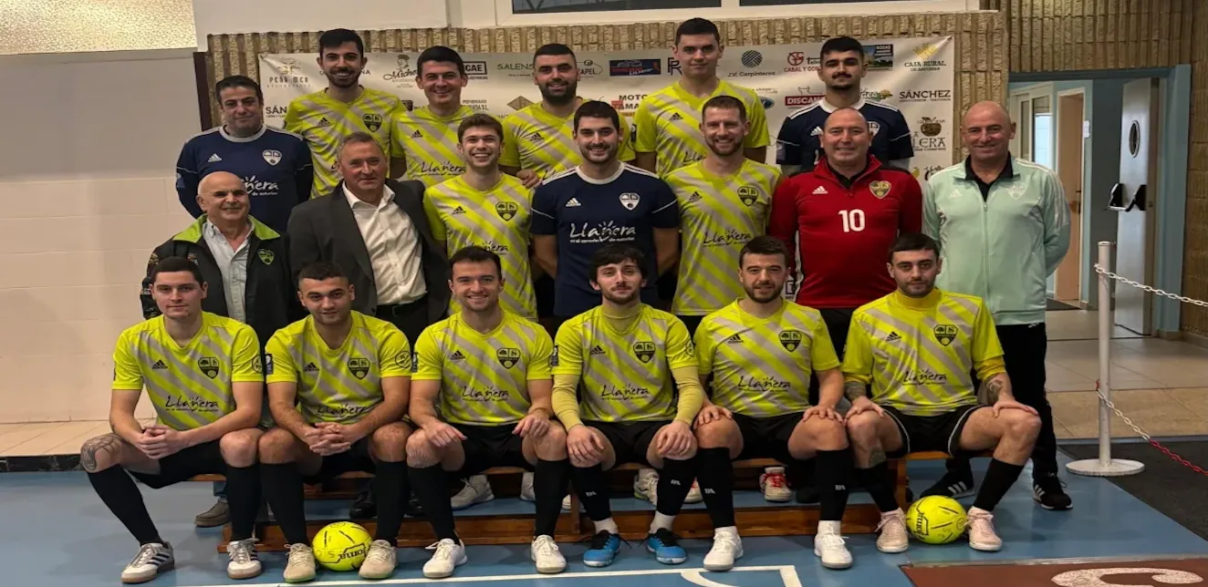 La Tercera División Asturiana entra en ebullición: San Cucao y Racing de Mieres no ceden en su pulso