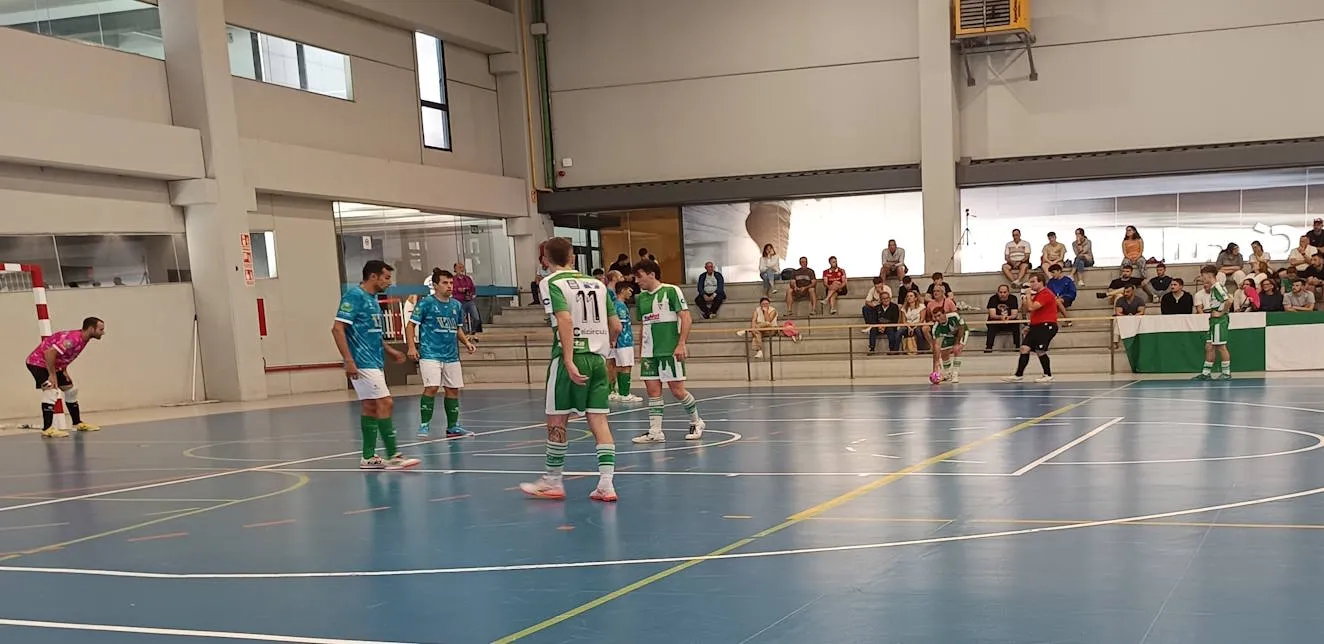 El FS Vicente & Matanza Cuéllar regresa a la competición recibiendo al CD La Bañeza en Santa Clara.