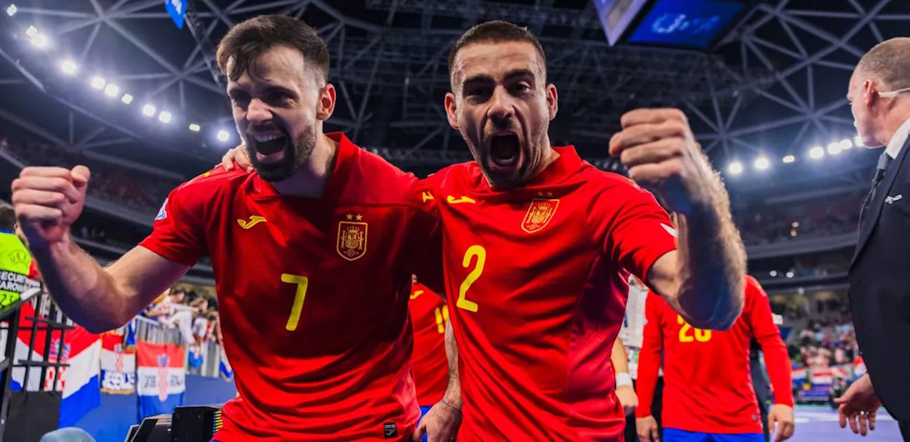 España sobrevive a la trampa croata y sella su billete para la décima final europea