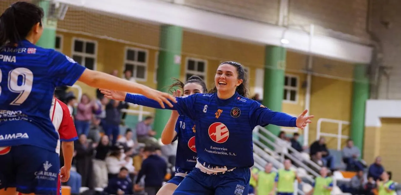 El Entrerríos tumba al líder sobre la bocina en un final de infarto