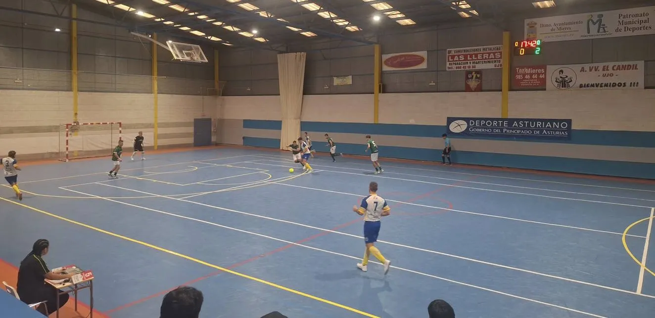 Una remontada de leyenda que muere en la orilla: Gijón Perchera sobrevive a la locura en Ujo (6-7)