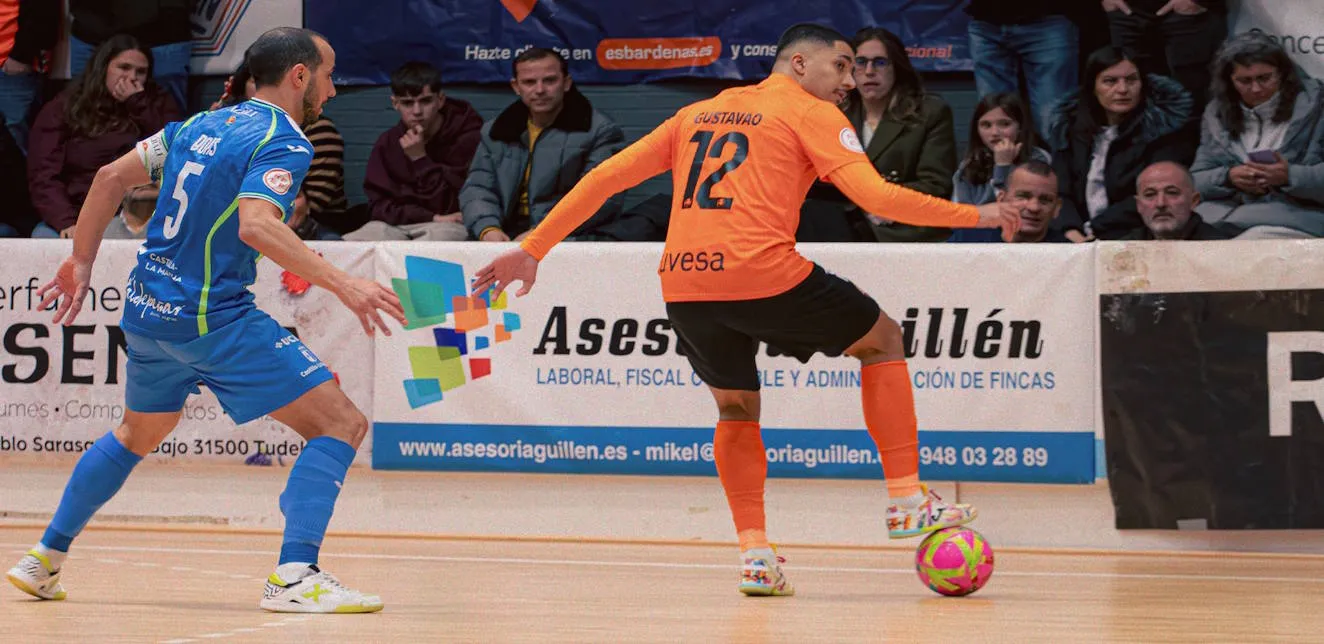El Viña Albali Valdepeñas remonta en Tudela y afianza la sexta plaza antes de la Copa de España (1-3)