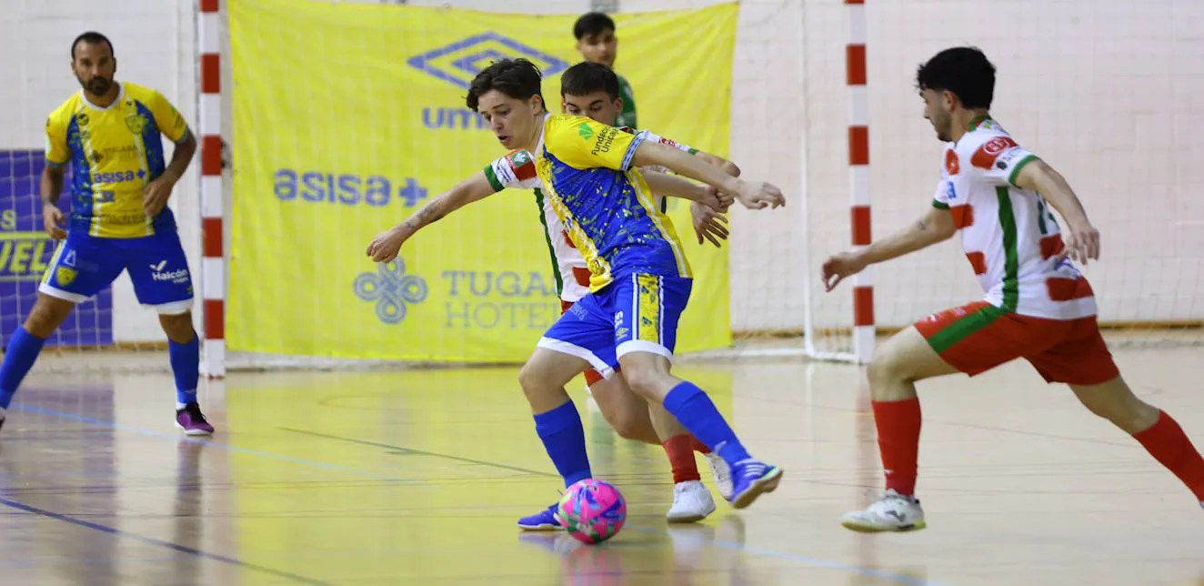 Víctor Amaro, a 0,02 segundos, da la victoria al SIMA Granada FS en Cádiz