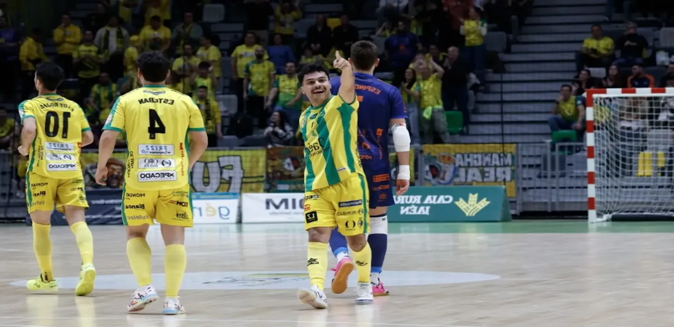 El Jaén Paraíso Interior FS rubrica su fiesta copera con una contundente goleada ante el Ribera Navarra (7-0)