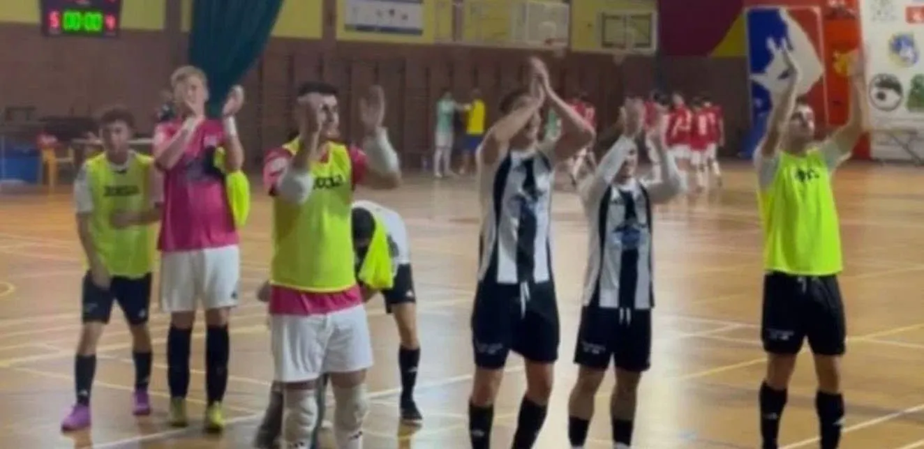 Fe, matemáticas y el orgullo: El Deportivo Laviana busca el milagro ante el Noia B