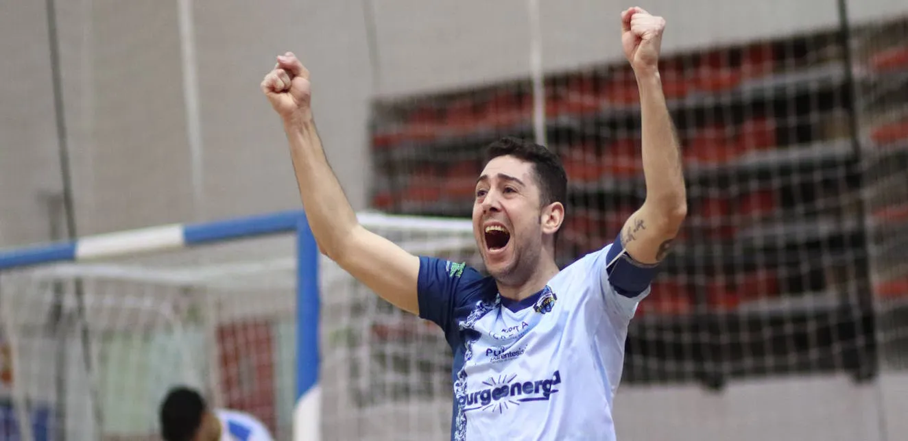 El Entreparéntesis Enertel Fútbol Sala Talavera renueva a su capitán Josete hasta 2028