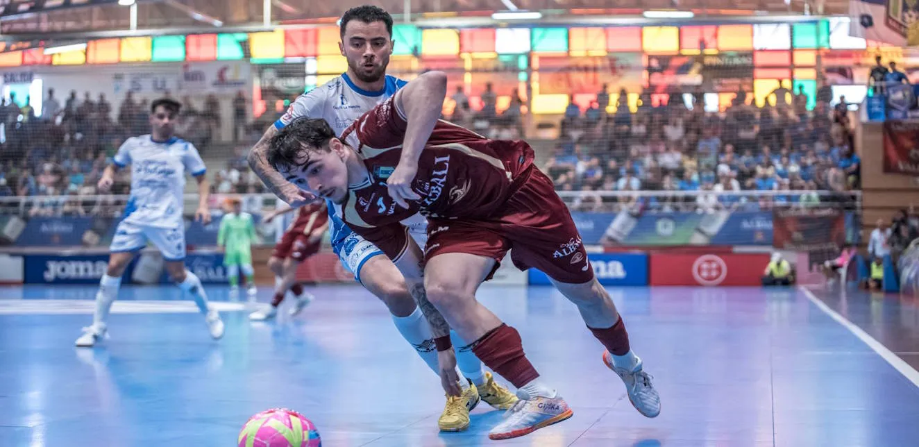 El Quesos El Hidalgo Manzanares conquista por primera vez el Virgen de la Cabeza en el derbi provincial (1-3)
