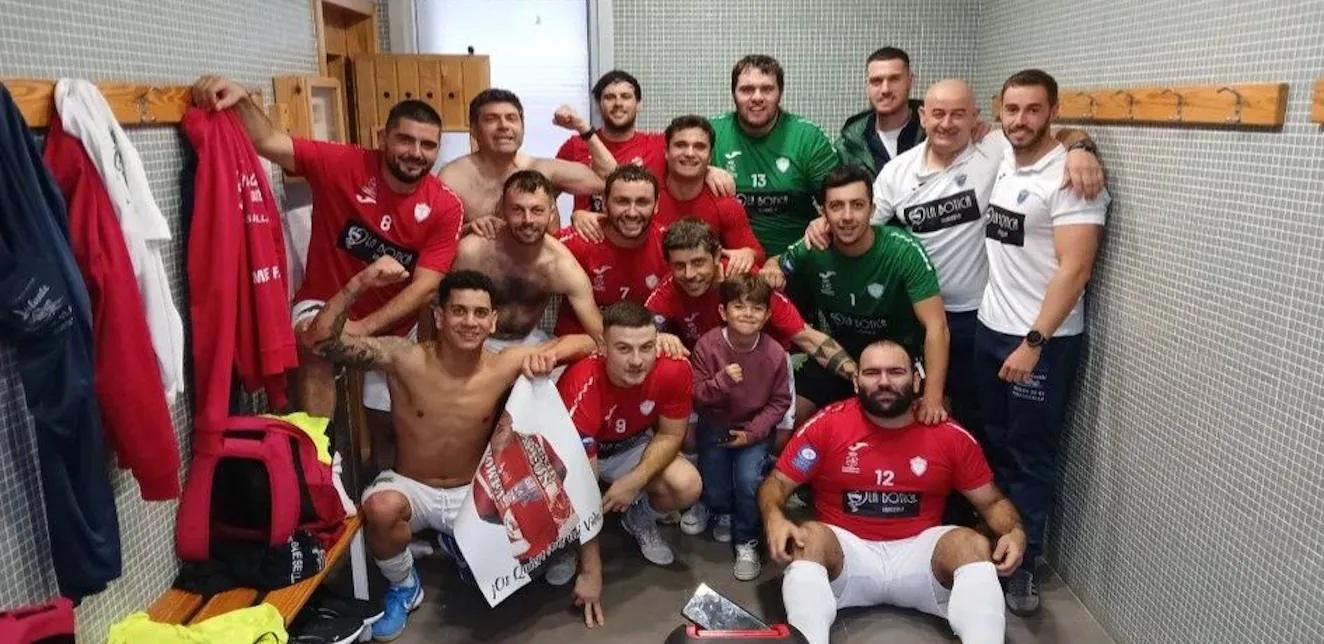 La gran final anticipada por la liga: Salinas C.F. y Rompiente F.S, se juegan el titulo y los riosellanos el ascenso